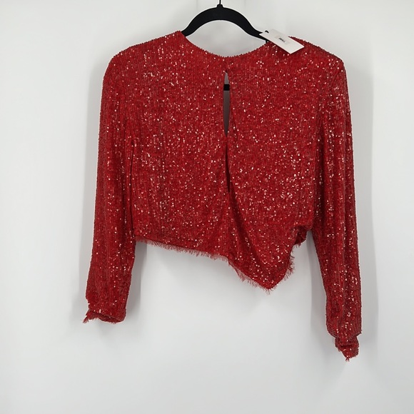 NONchalant Vivi Angle Sequin Top in Red small - Picture 5 of 9